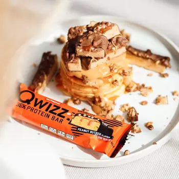 NUTREND Qwizz Protein Bar Протеинов Бар - 24 бара х 60 грама, 24 дози